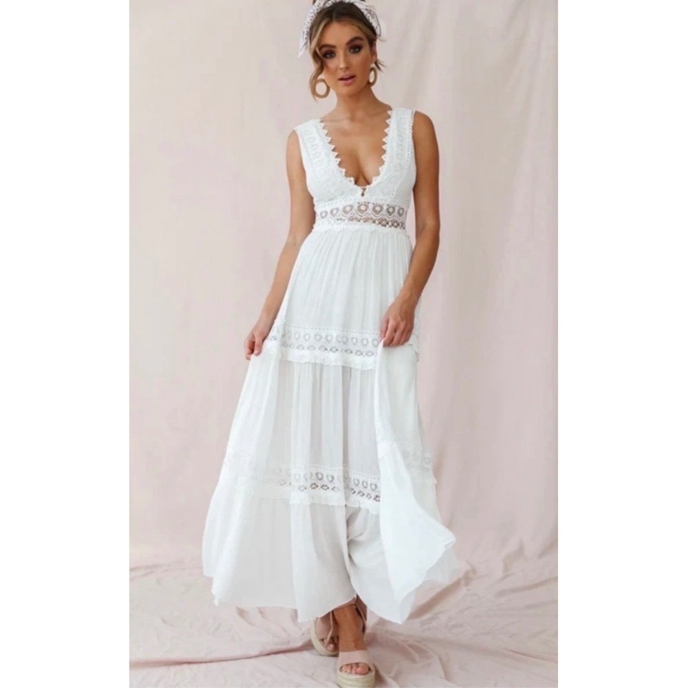 Selfie Leslie White Crochet Lace Tiered Maxi Dress Open Back Boho Summer Medium